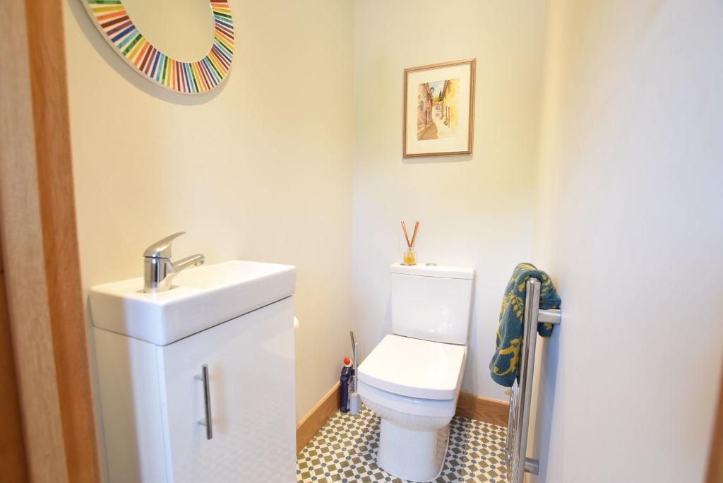 FIRST FLOOR WC
