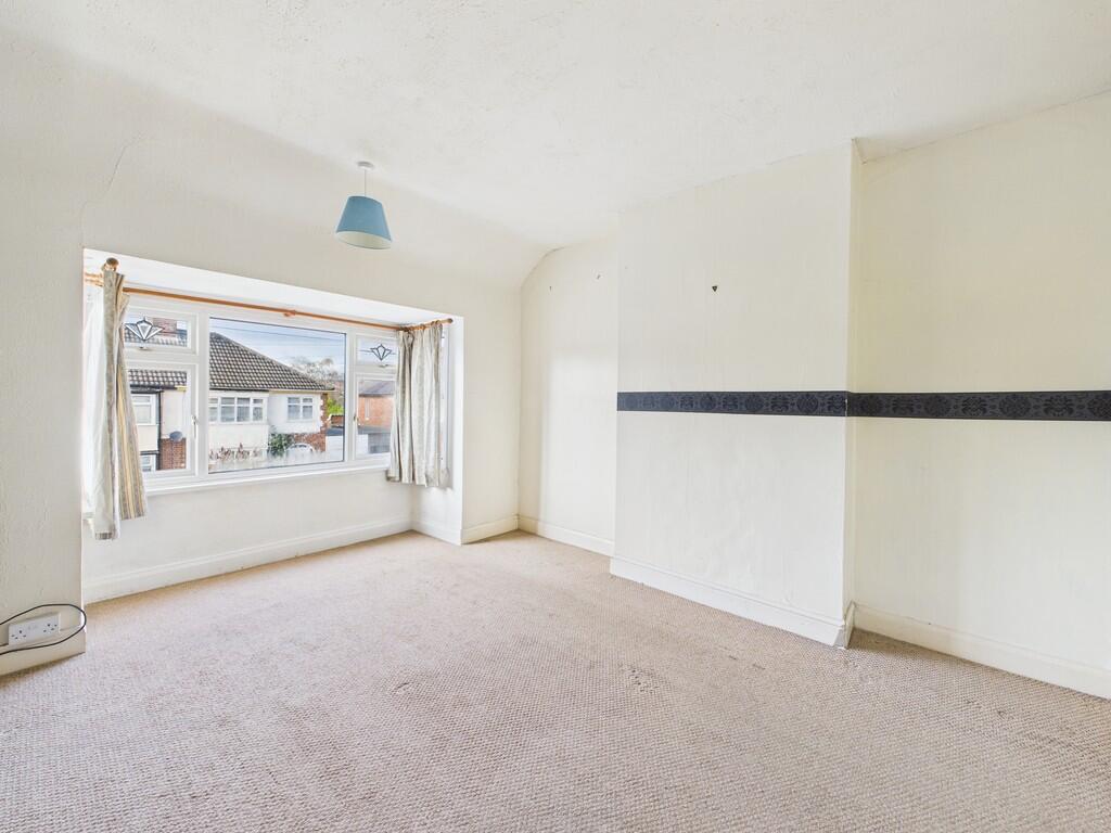 CAM04578G0-PR0032...