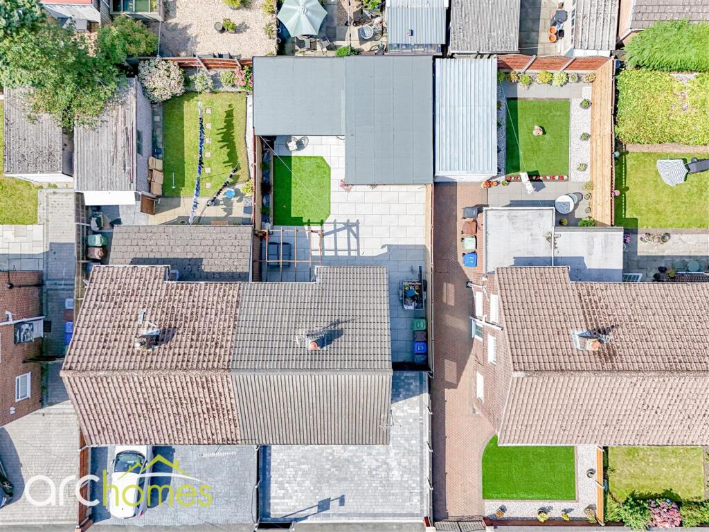 dji_fly_20250813_133208_0662_1755089418608_photo.j