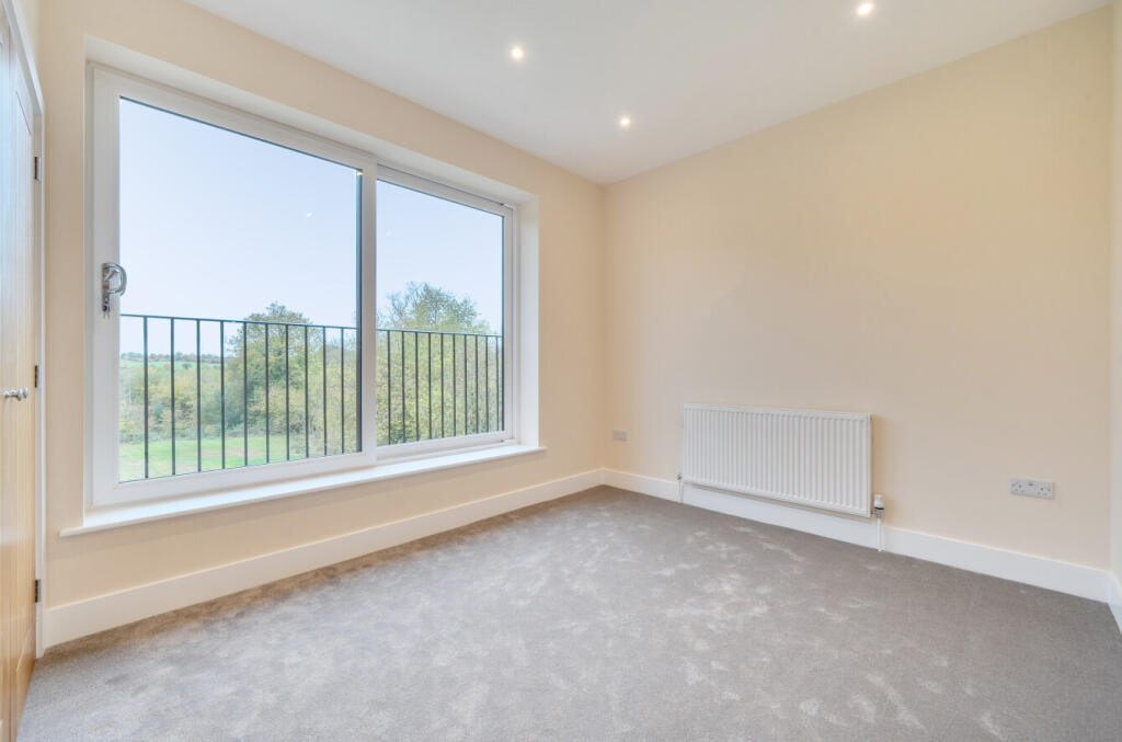 1372929-59-69023f...