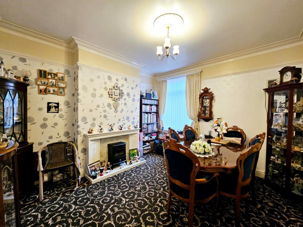 383828f4-7248-4bc3-bf72-4fe939ab0c2d