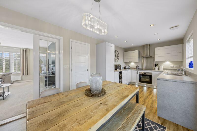 Kitchen-Diner.