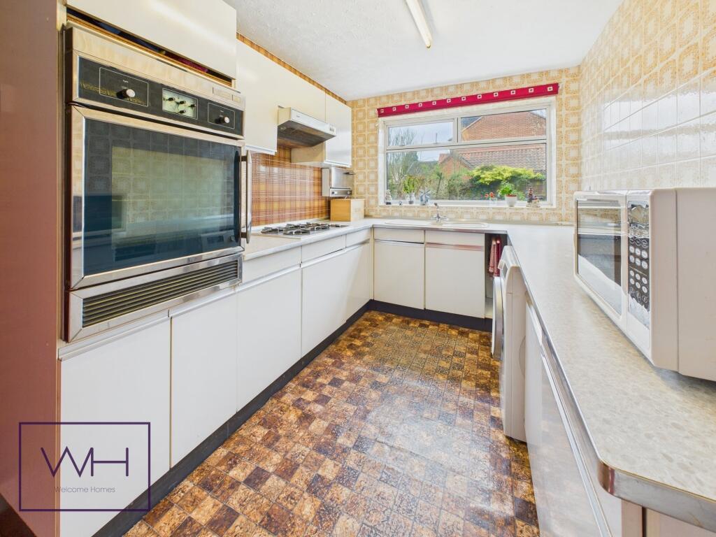 CAM03785G0-PR0232-ST