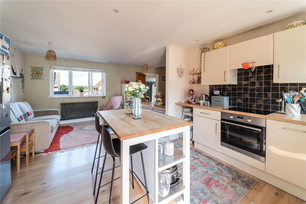 Kitchen Family Room