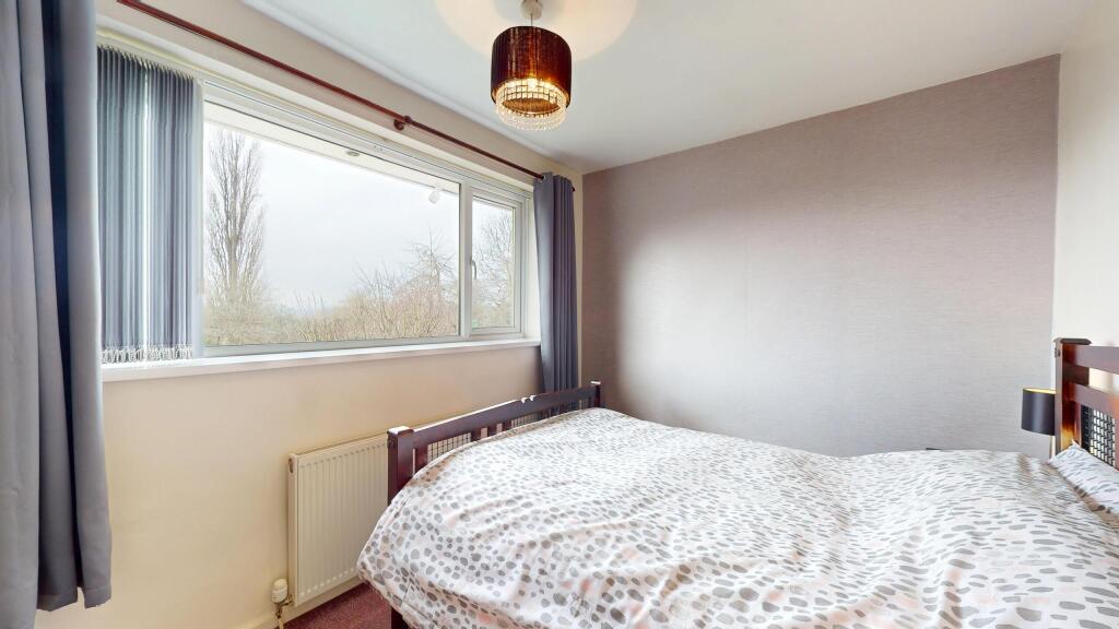 1-Queenswood-Close-03092025_172124