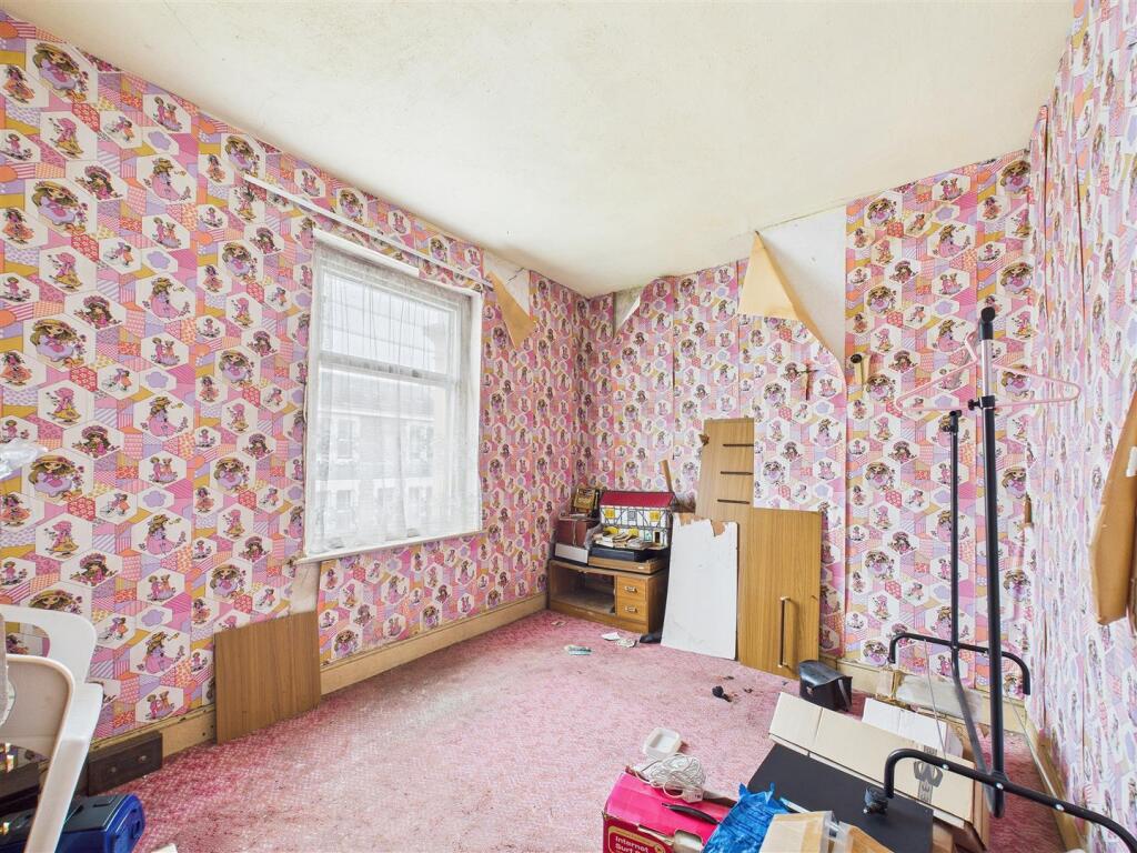 5 - Victorian House for Auction, Staple Hill.jpg