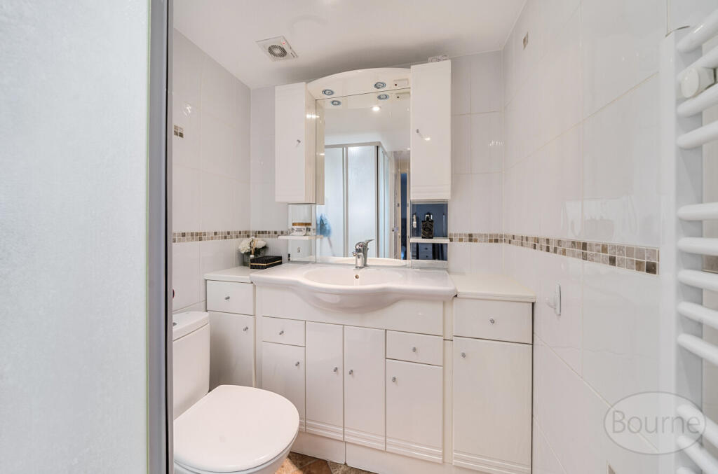 2ed34177-88ba-4be...