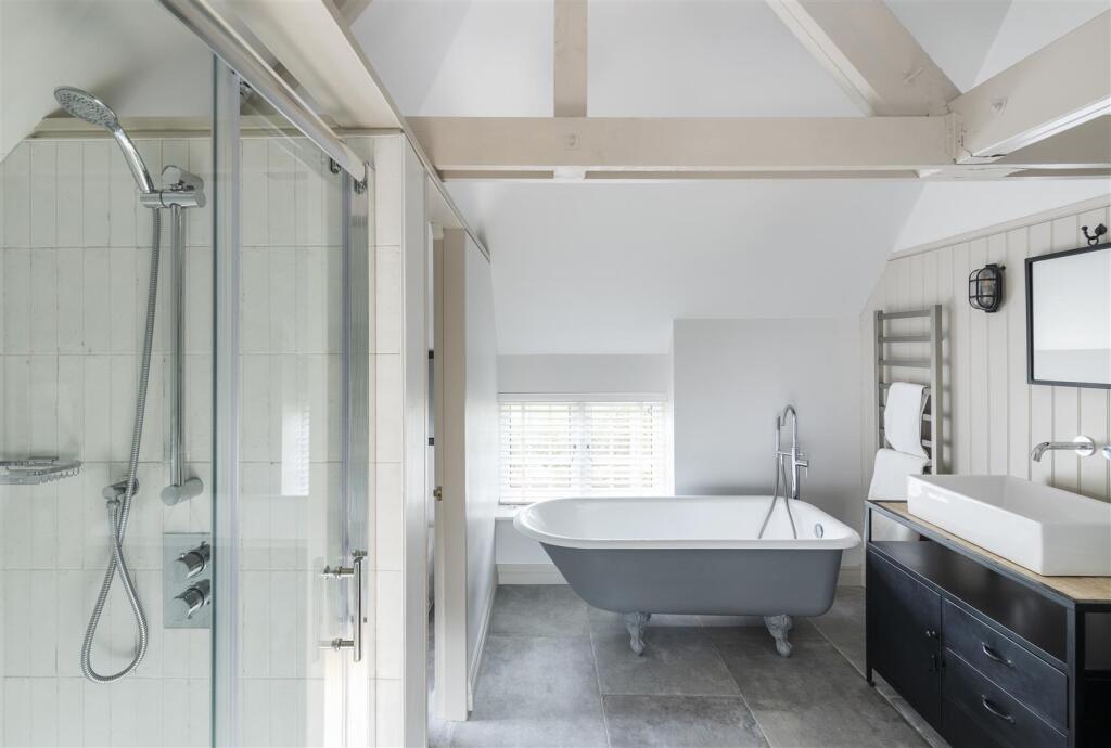 Ensuite Bathroom