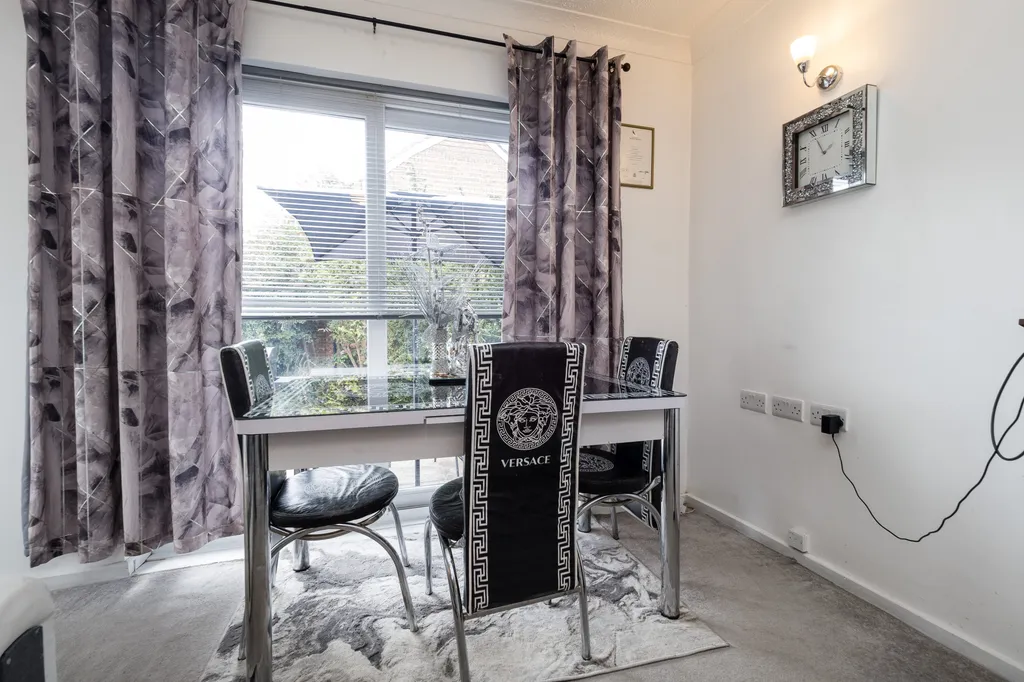 Living/Dining Room