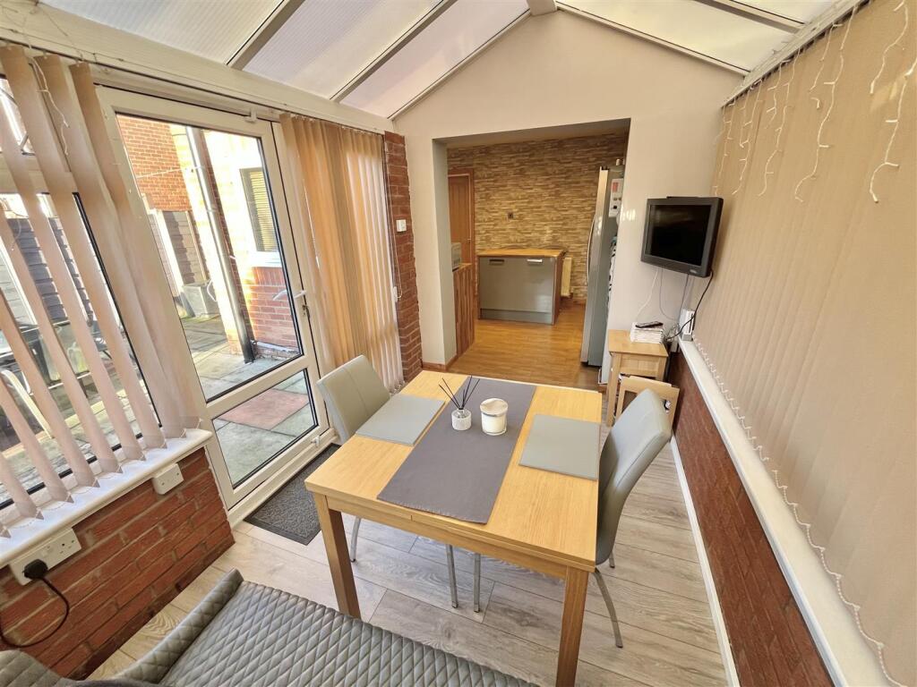 Conservatory Aspect 2