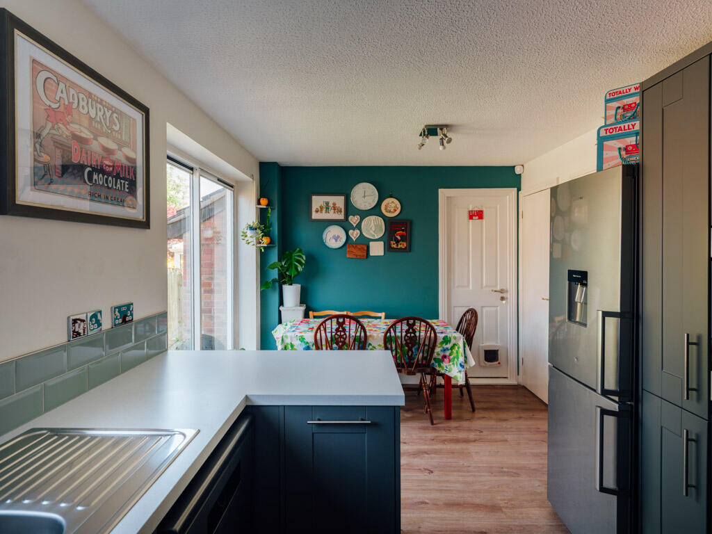 Kitchen / Dining Room