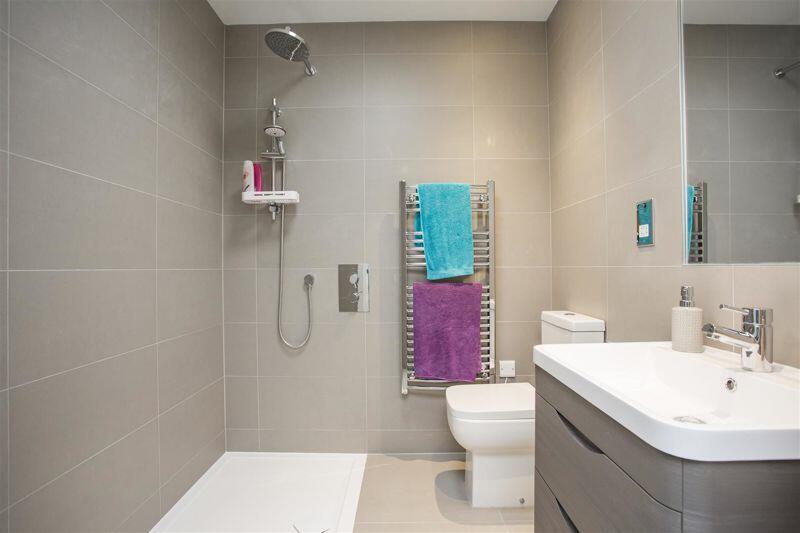 Ensuite shower room