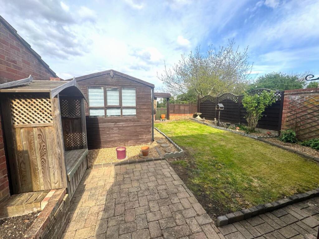 WhatsApp Image 2025-04-22 at 18.11.53_421c6199.jpg