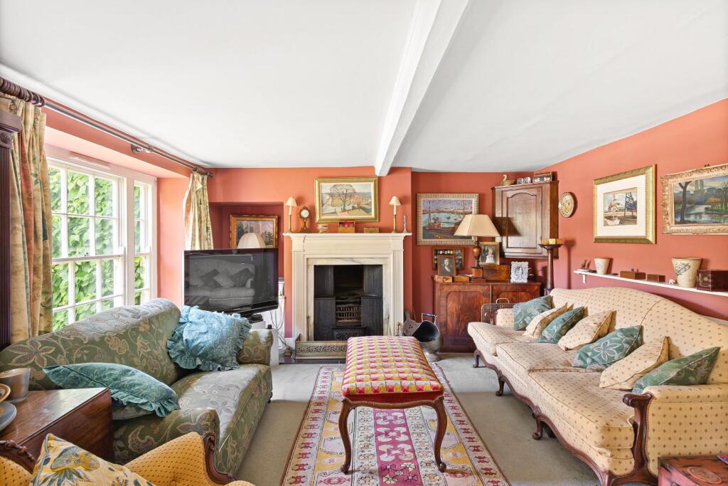 The White House-16.jpg