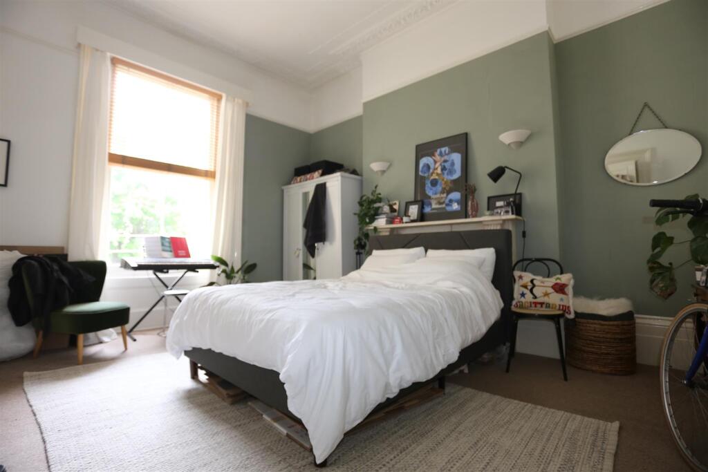 5, 54-65 Brunswick Place (1).JPG