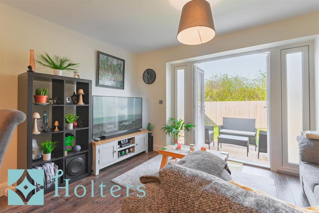 38 Powys Drive, Ludlow-11.jpg