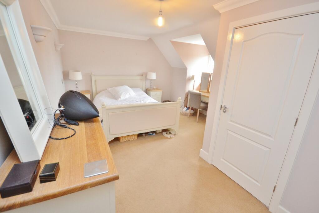 Main Bedroom 