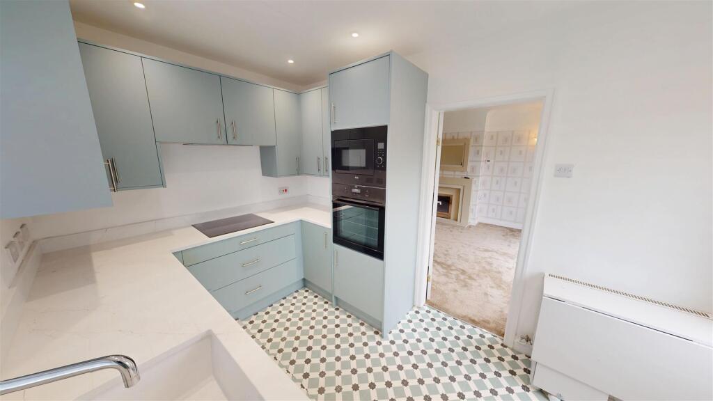 Oak Tree Road Kitchen