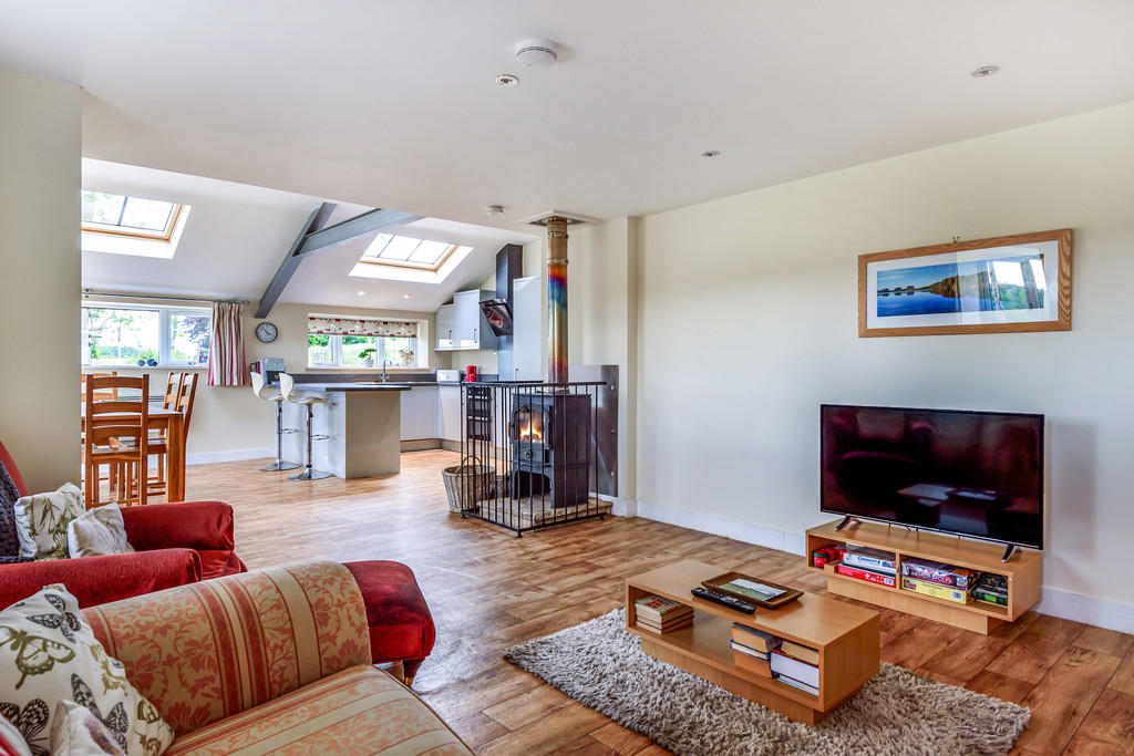 Open Plan Dining ...