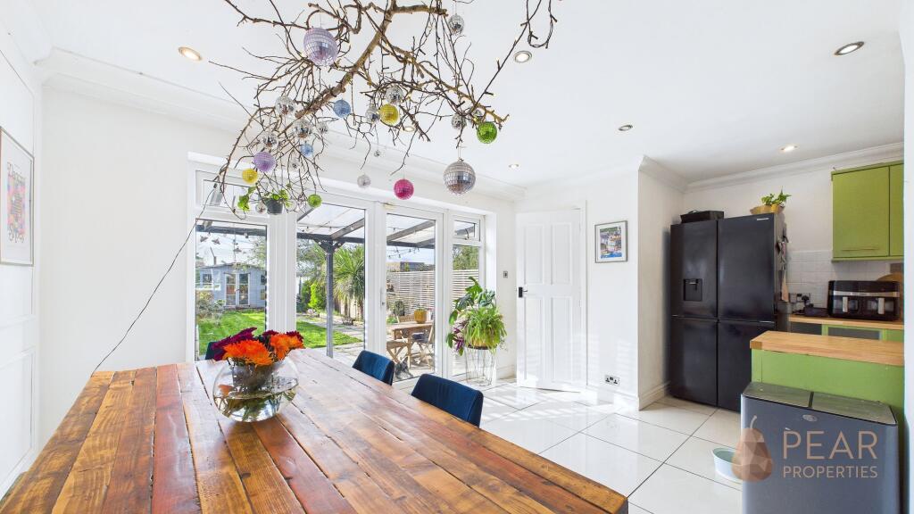 Open Plan Kitchen/Breakfast Room