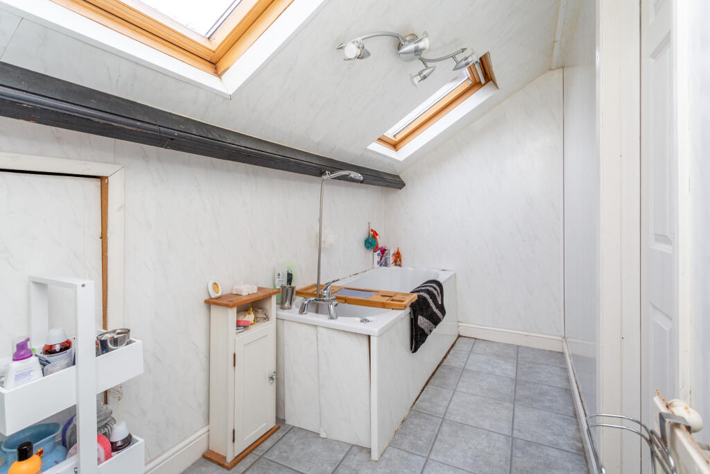 ensuite a