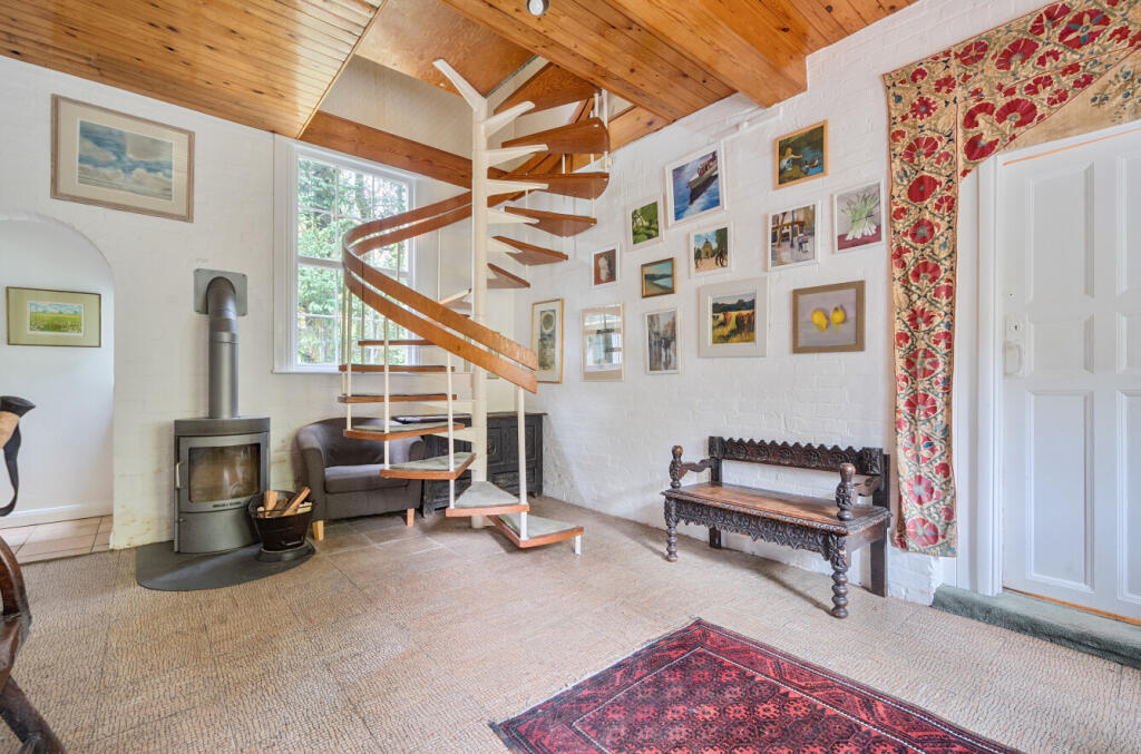 1376562-11-69137c...