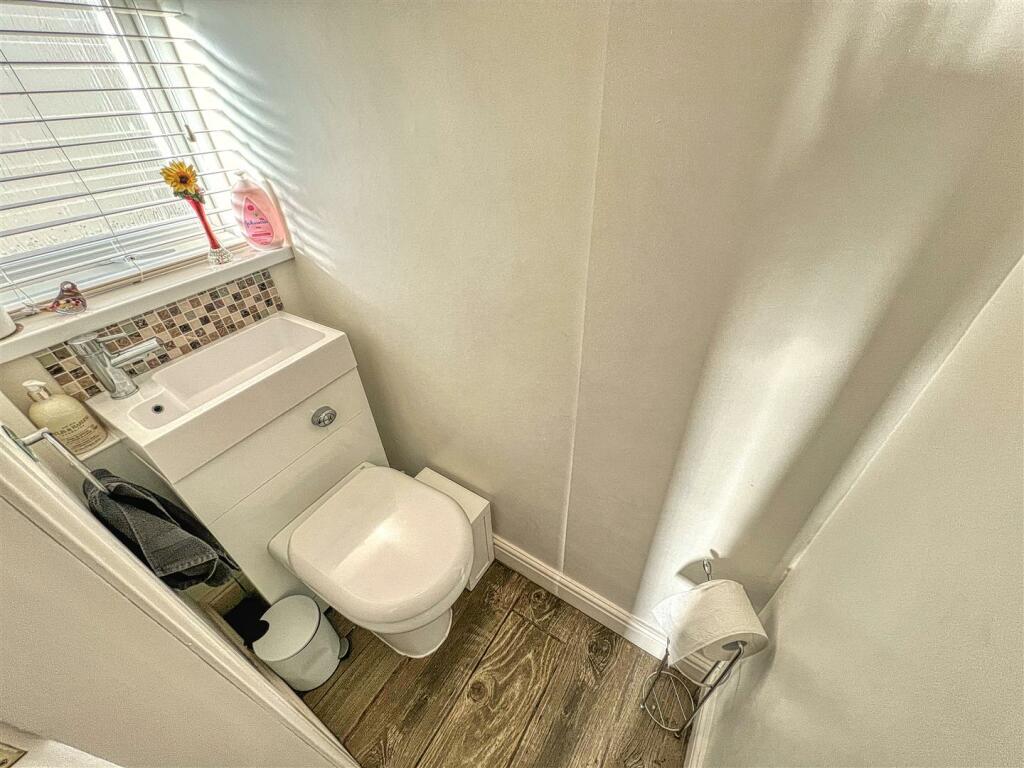 Ground Floor WC