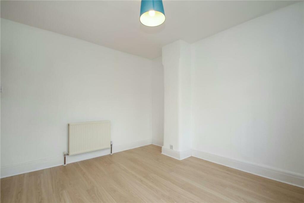 Bedroom 2 Aspect 2