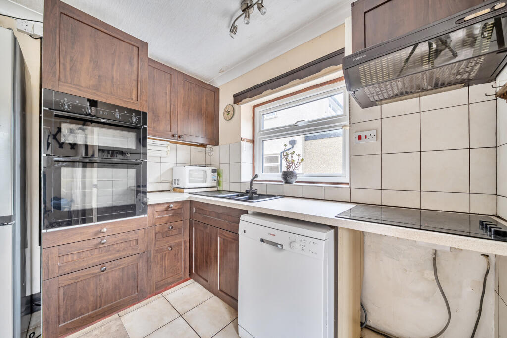 1364064-16-68e926...