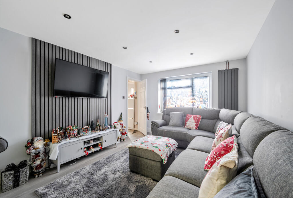 1383014-13-692483...