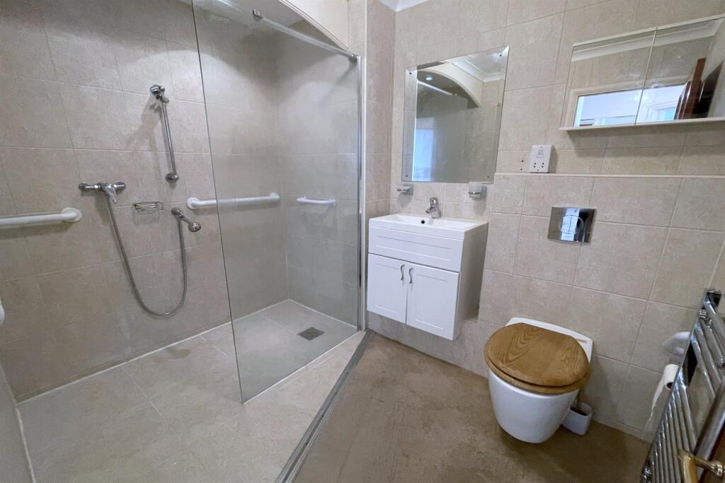 Modern shower room