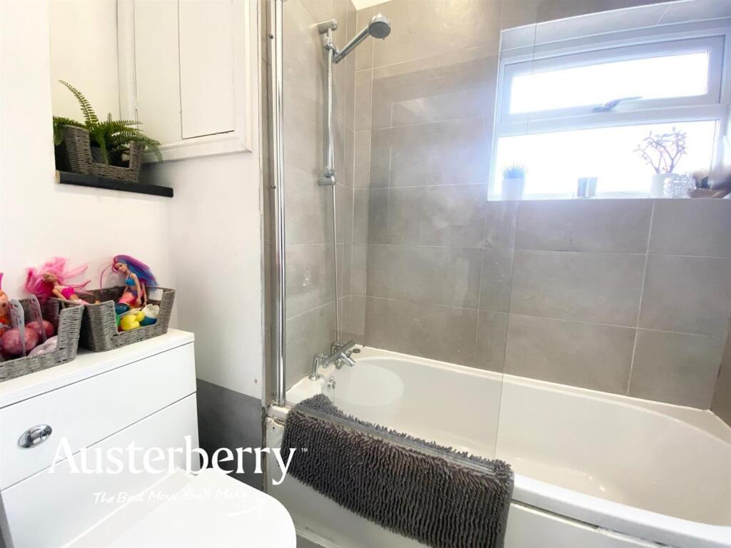 31 Smith Street6.jpg