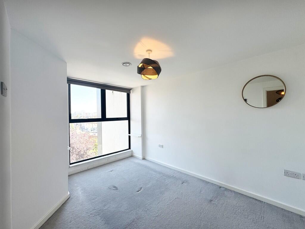 Photo 19-09-2025,...