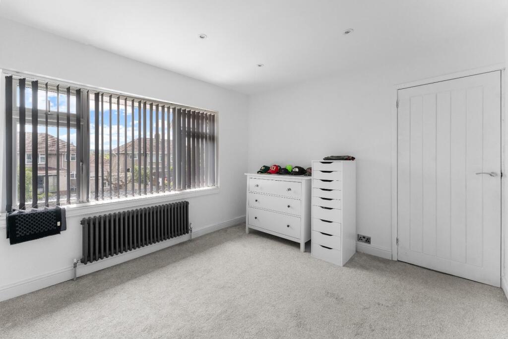 294 Locking Road Weston-super-Mare 8.jpg