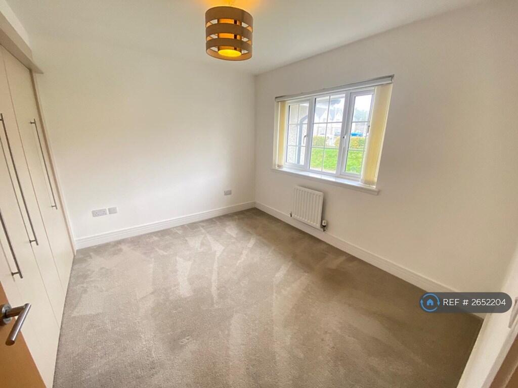 2nd Bedroom