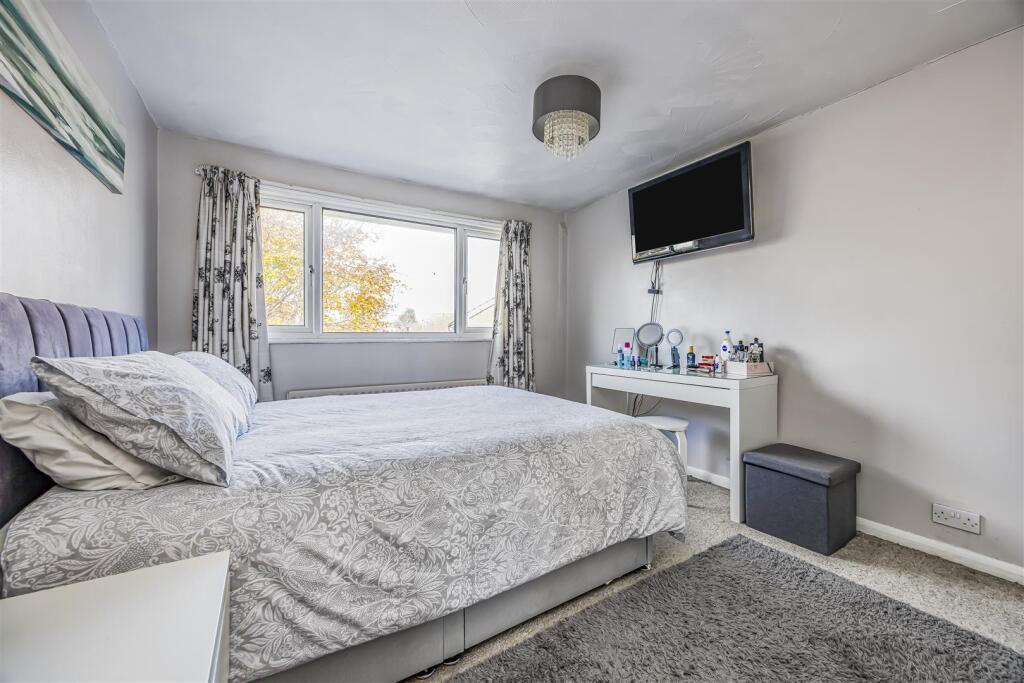 21 Ivy Lane, Bognor Regis-PorticoMarketing-Nexa-6.