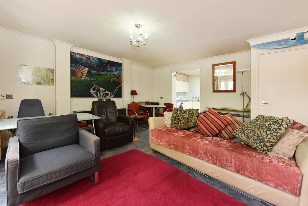 2 tysson house (8...