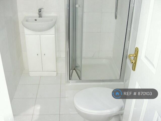Ensuite Shower Room
