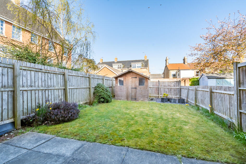 21 Ropery walk po...