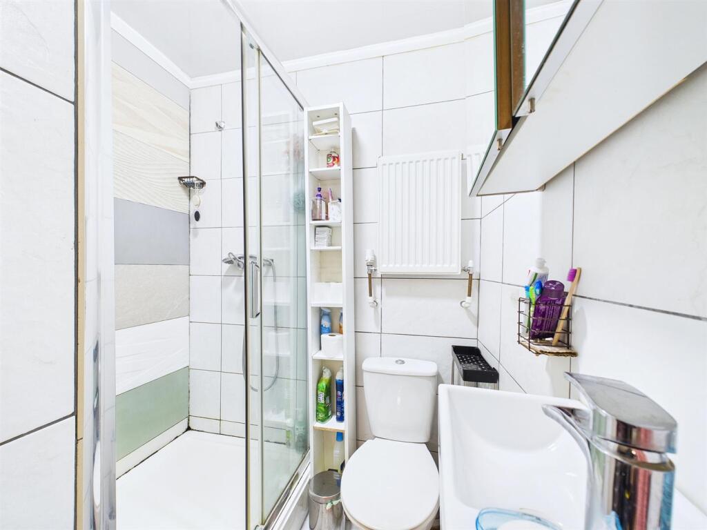 13 - Block of 4 flats.jpg