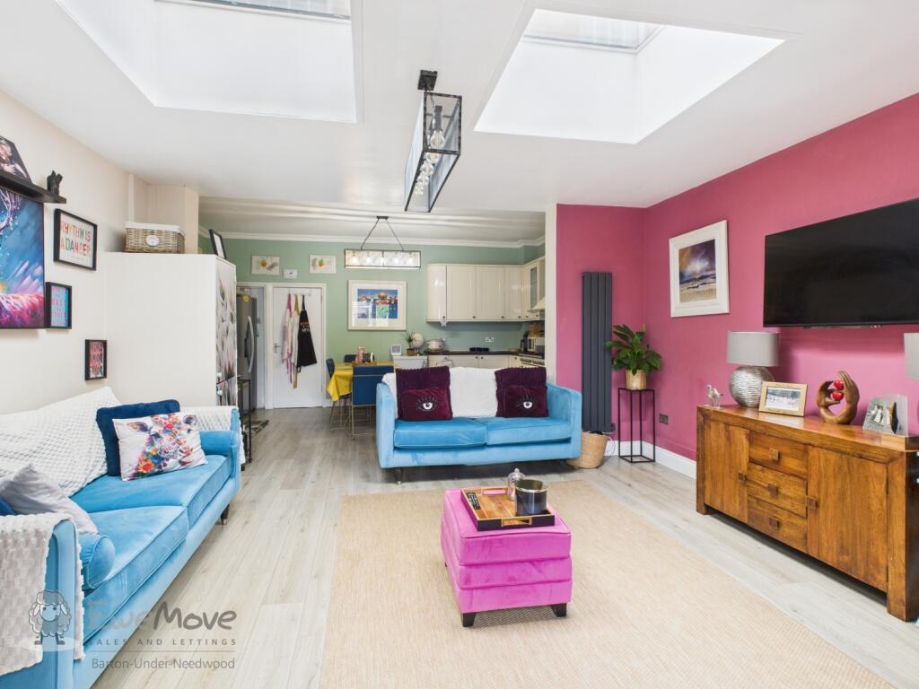 Family Room c