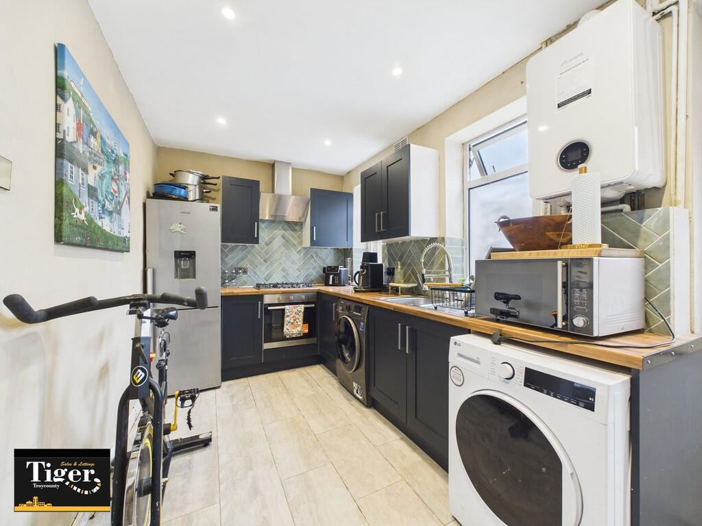 CAM03440G0-PR0439...