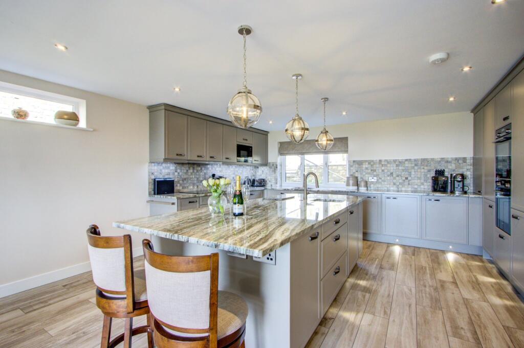 Breakfast Bar