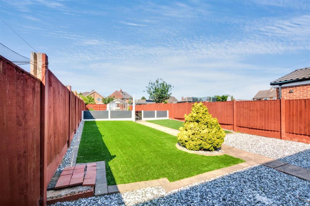 Garden_2.jpeg