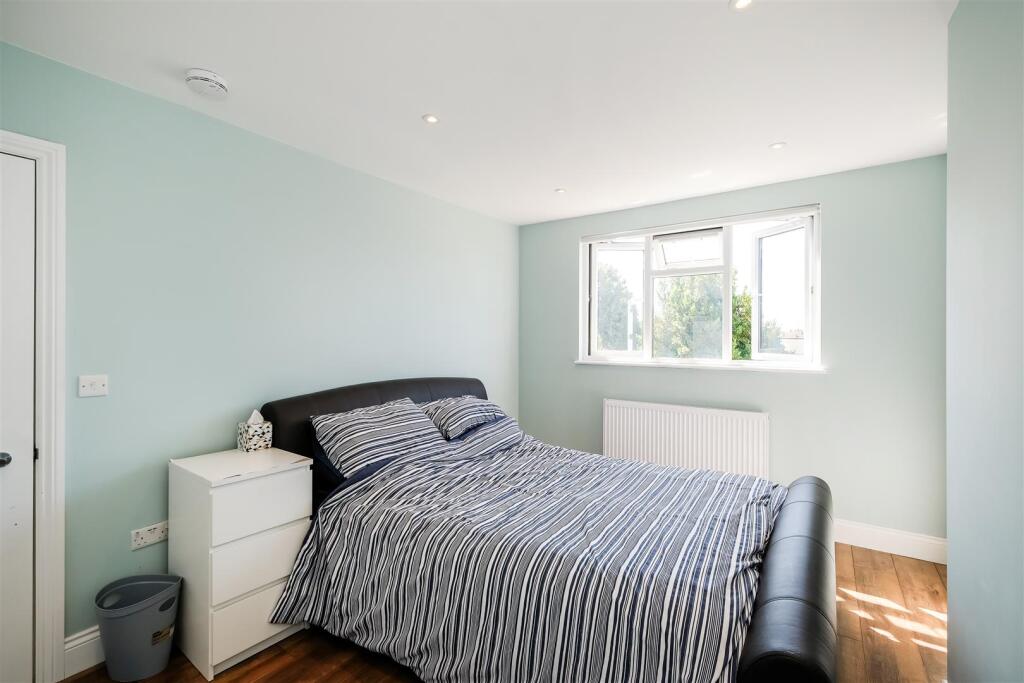 134 Gloucester Road-31.jpg