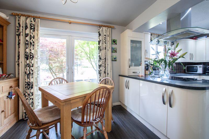 Breakfast room