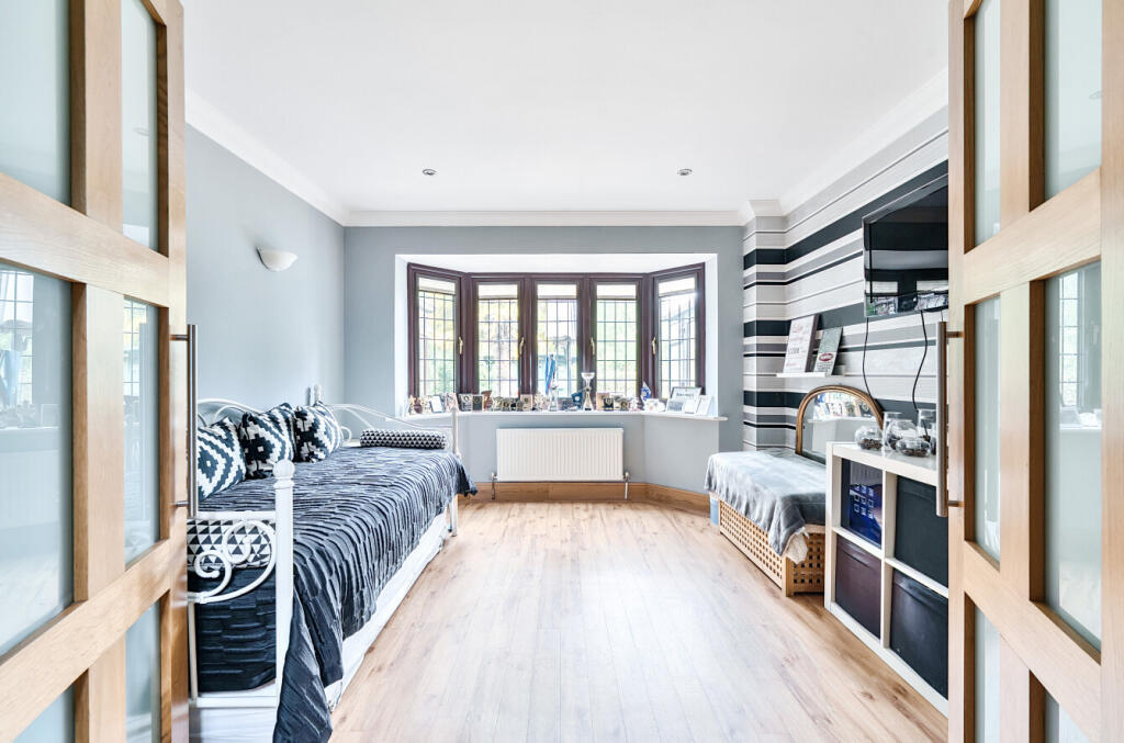 1301860-10-684234...