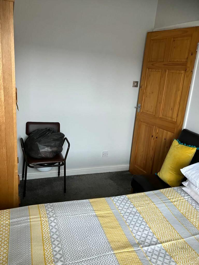 Rear Bedroom