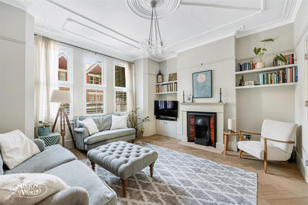 19 Whitehall Road-3.jpg