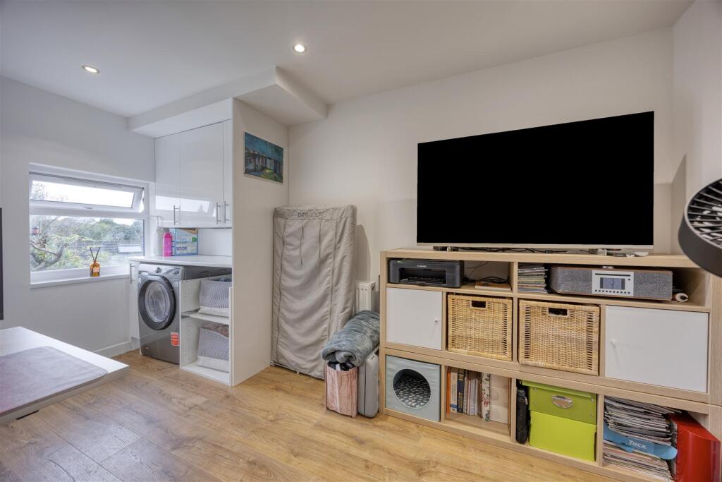 51_CRAIGENBAY_RD_LENZIE_020.JPEG